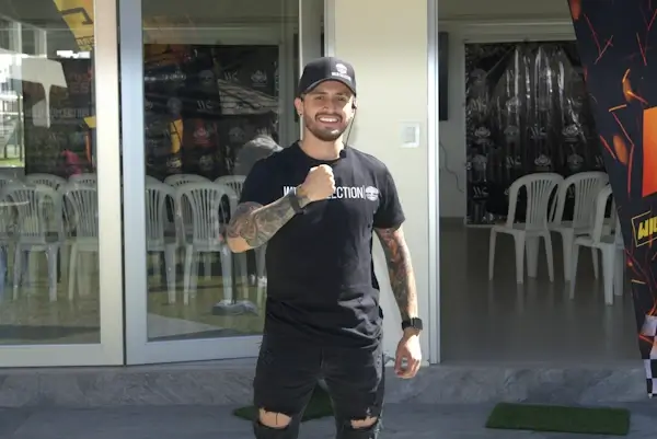 Sebastian Moreno Coach Firewalking